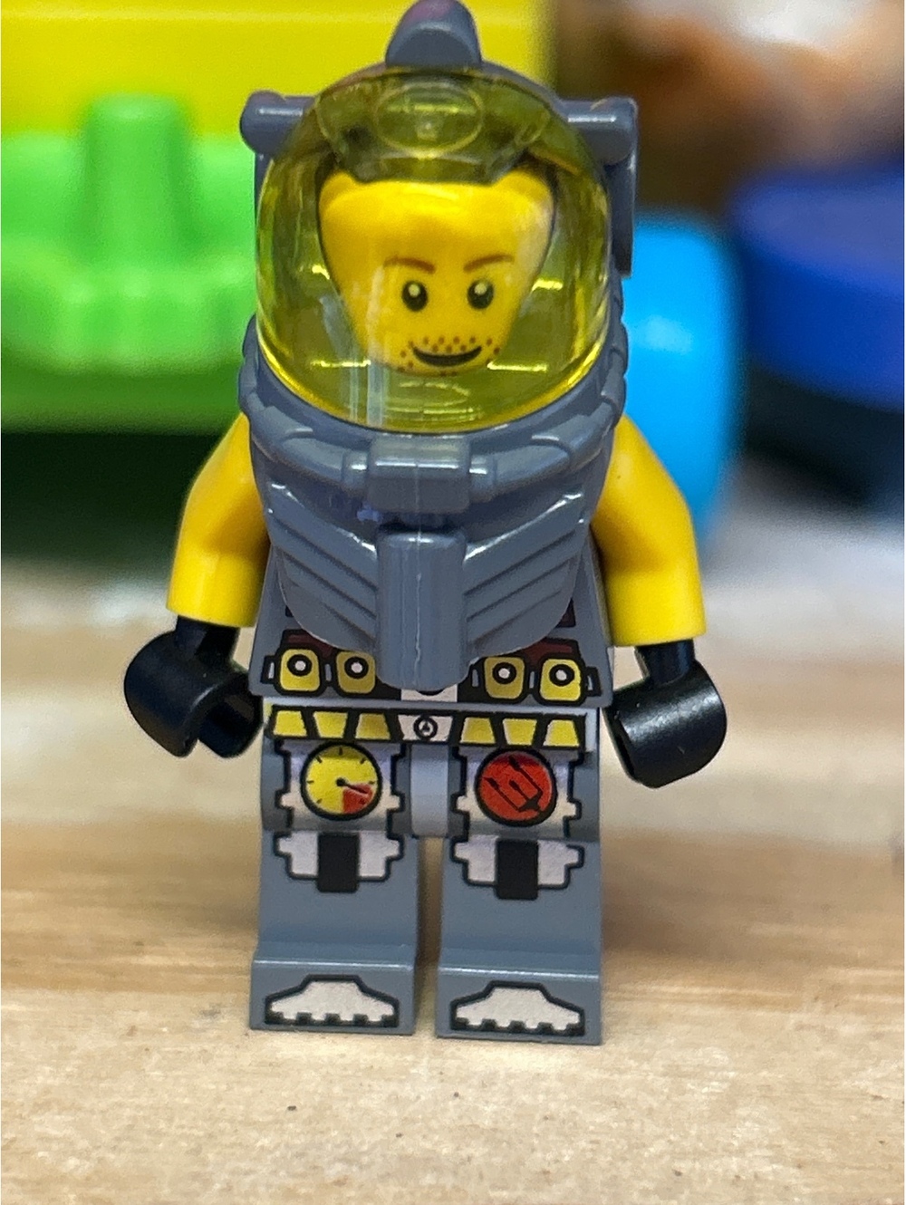 LEGO MINIFIGURE ATLANTIS LANCE SPEARS USED ATL018!!